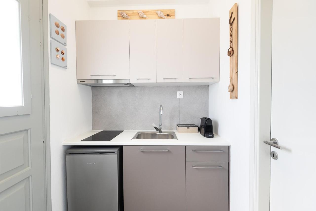 Navi A2 Brand New In Apartment *